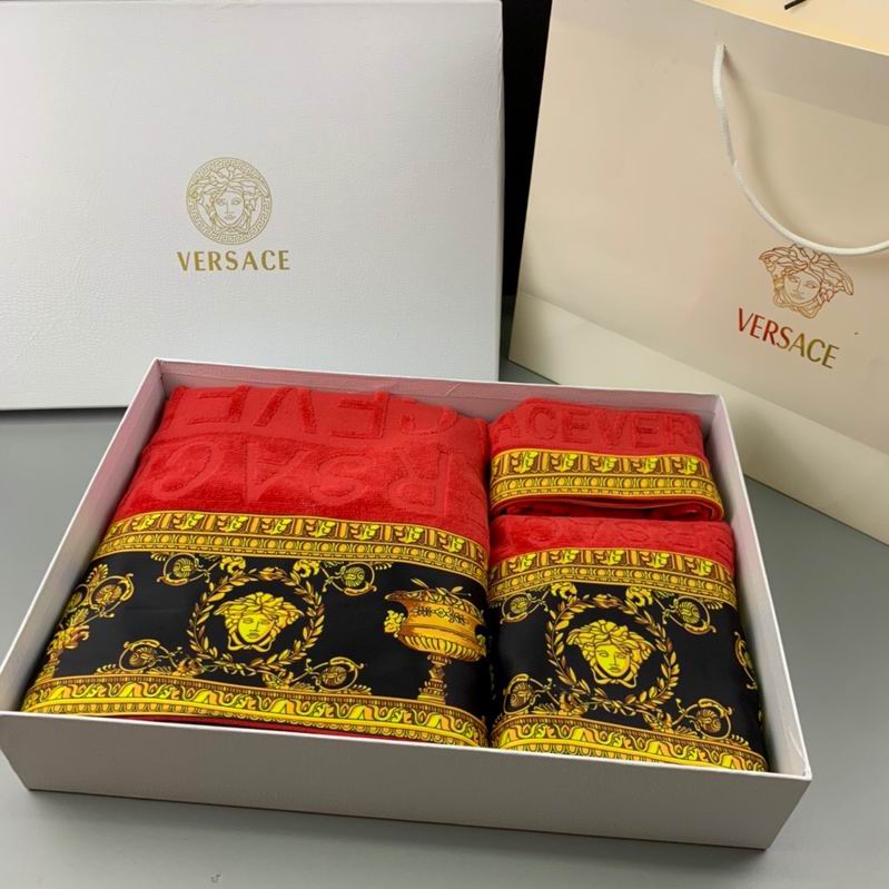 Versace Towel   (21)