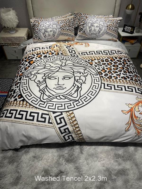 Versace Washed Tencel 2x2.3 m  (1)