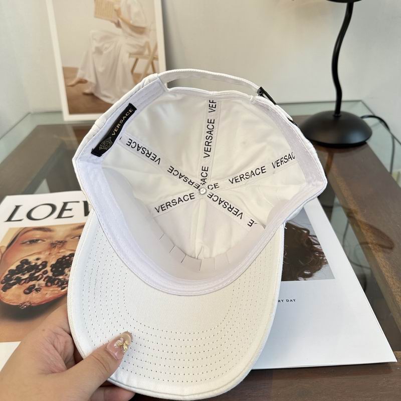 Versace cap dx (628)