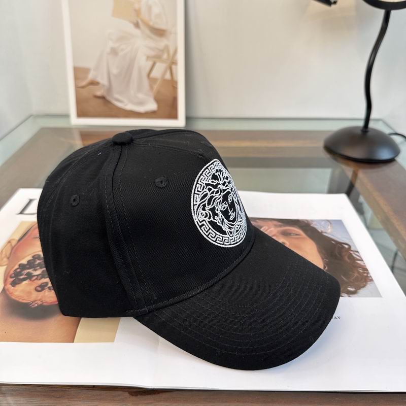 Versace cap dx (643)