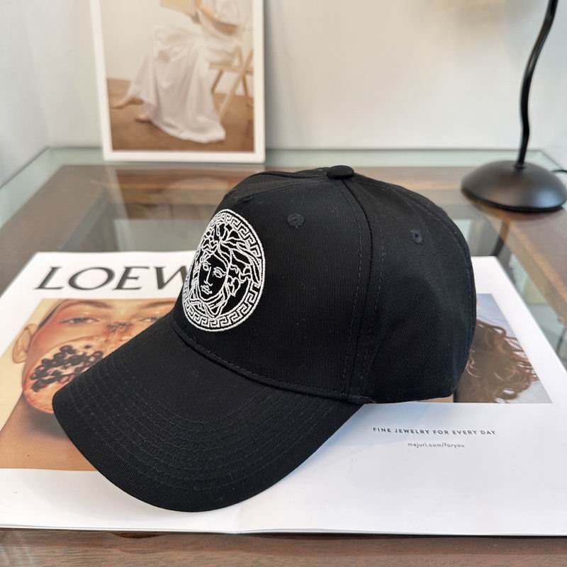 Versace cap dx (644)