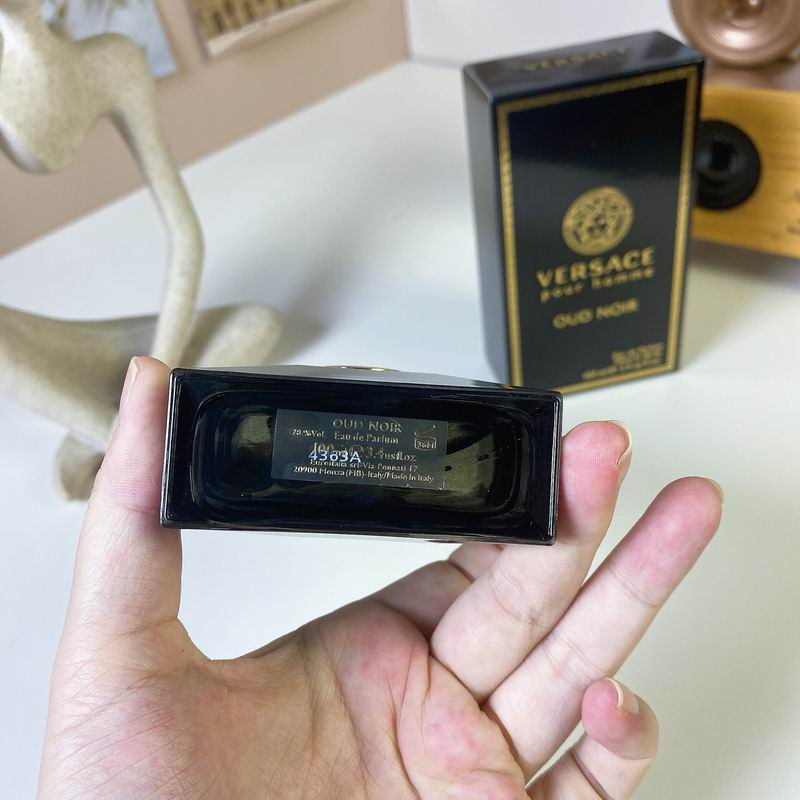 Versace man 100ml  (4)