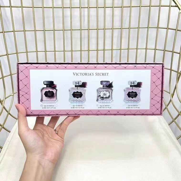 Victoria's Sectret 4X30ml  (2)