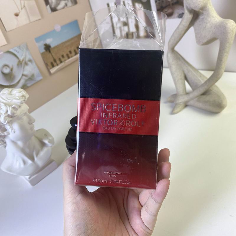 Viktor  Rolf man 90ml  (3)