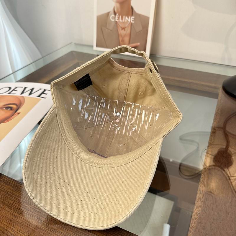 We11 Done cap dx (1647)