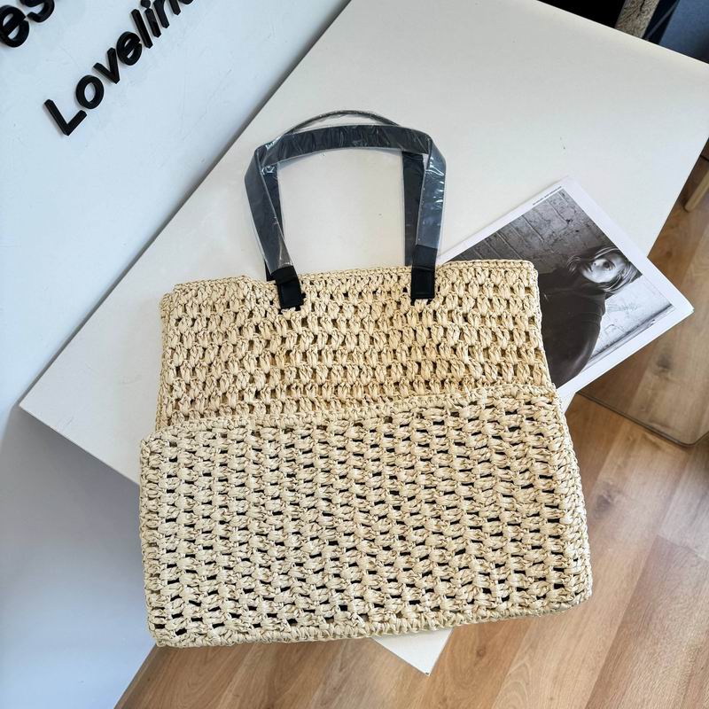 Anni Bing Rio 37X32cm dx (1)