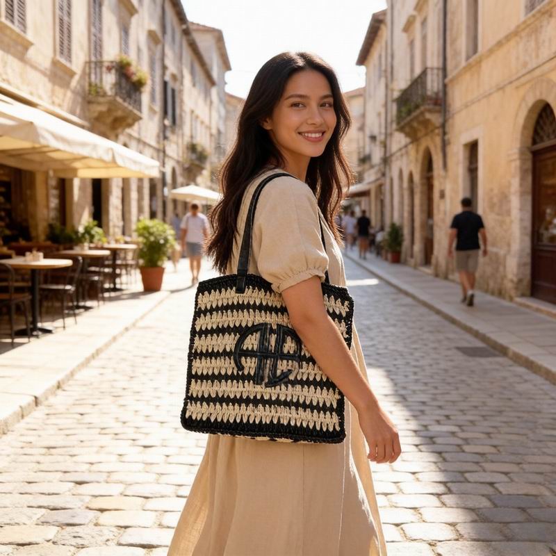 Anni Bing Rio 37X32cm dx (18)