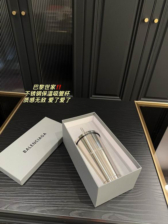 Balenciaga Thermos Cup  (1)