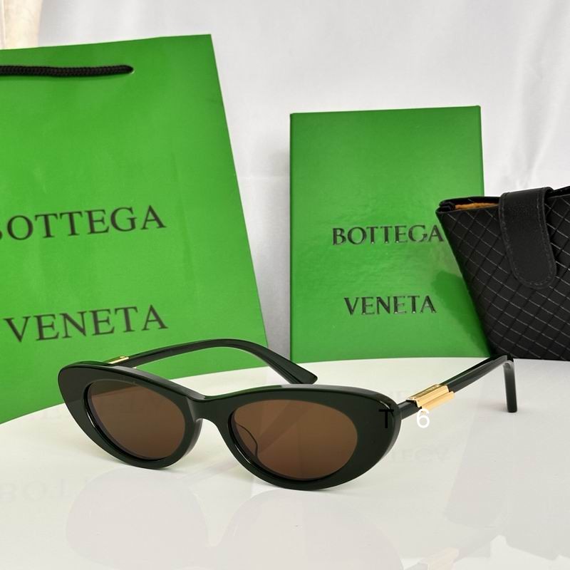 Bottega Veneta BV1447S 51 18-145 e01