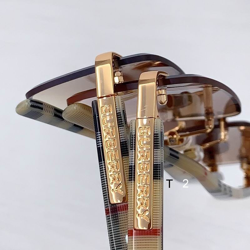 Burberry 2244  59 17-145 b07