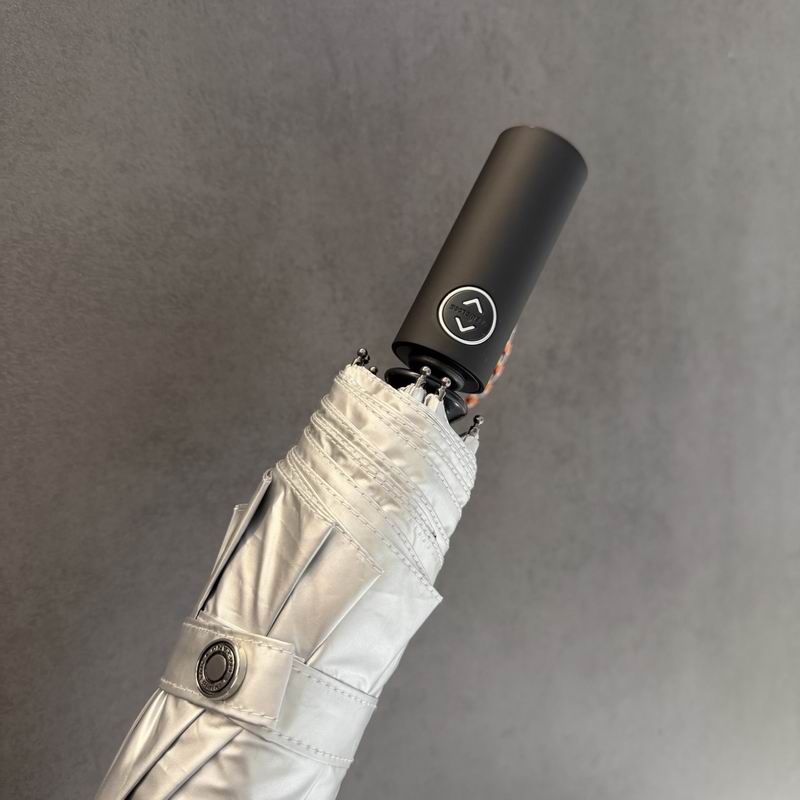 Burberry Umbrella (200)