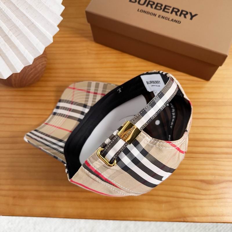 Burberry cap dx (329)