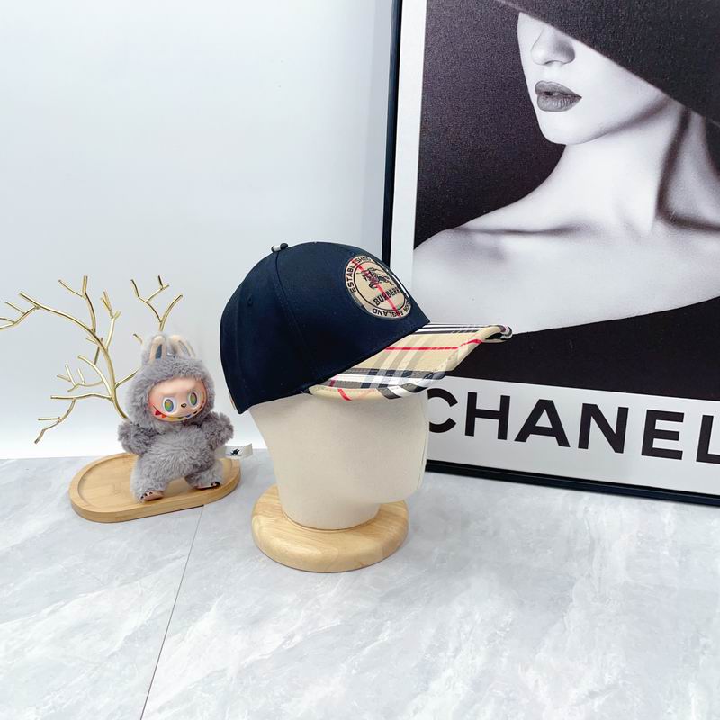 Burberry cap dx (353)