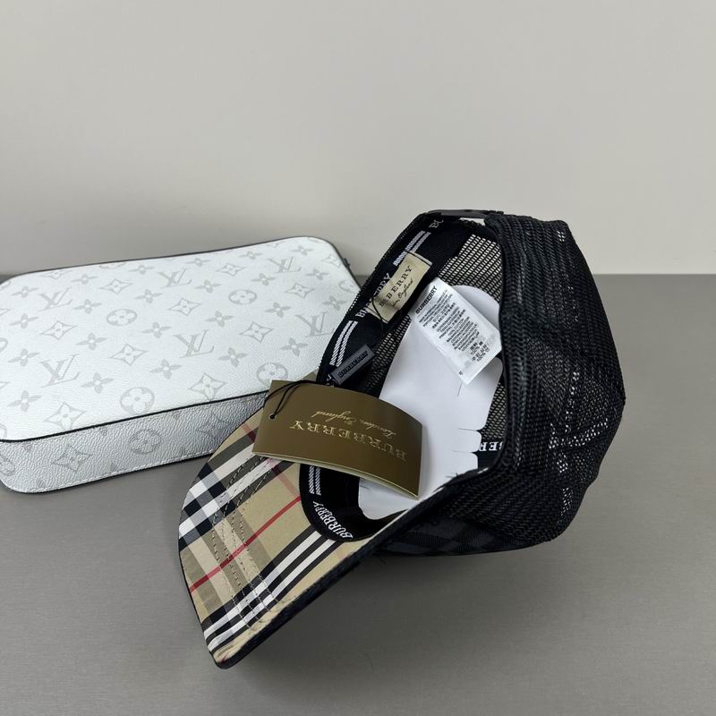 Burberry cap dx (396)