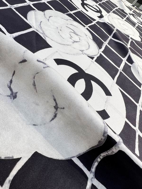 CHanel Silk Scarf 90X90cm E01 (1)