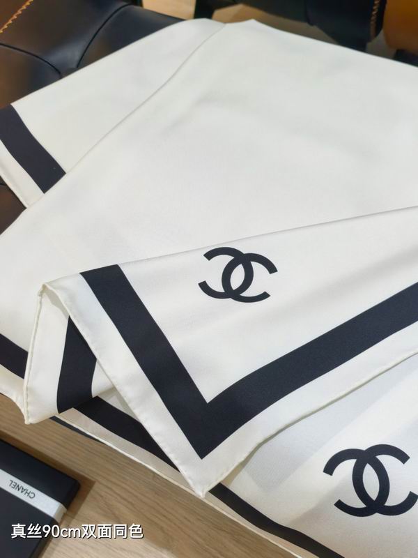 CHanel Silk Scarf 90X90cm E12 (6)
