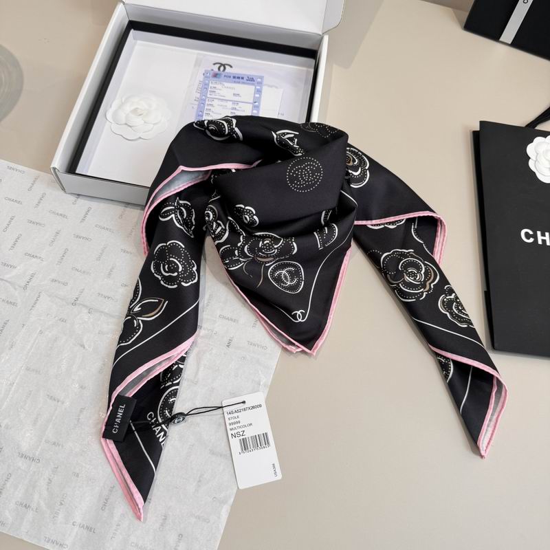 CHanel Silk Scarf 90X90cm E47 (3)