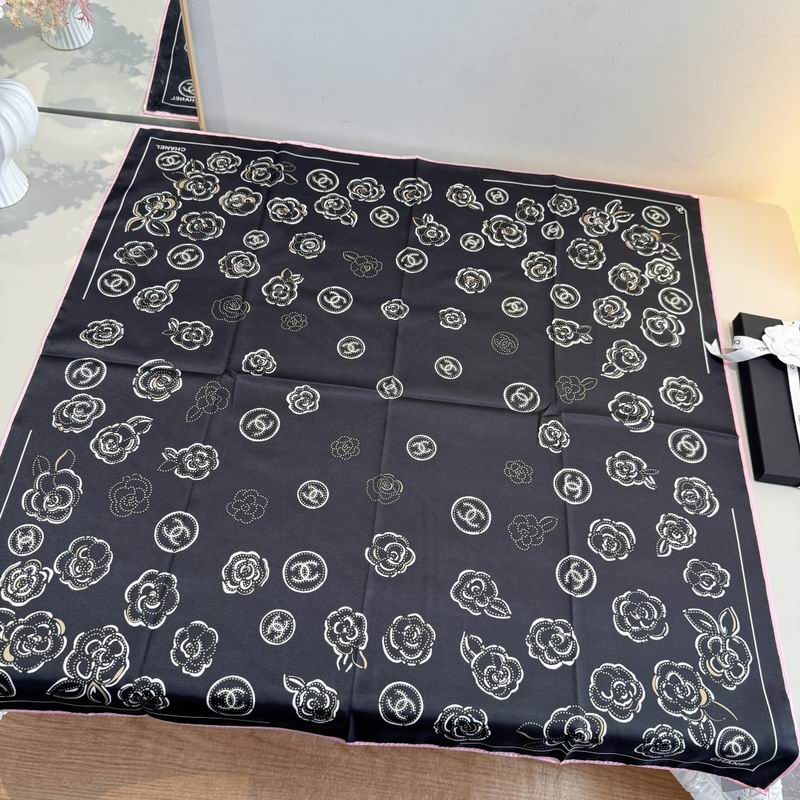 CHanel Silk Scarf 90X90cm E47 (8)