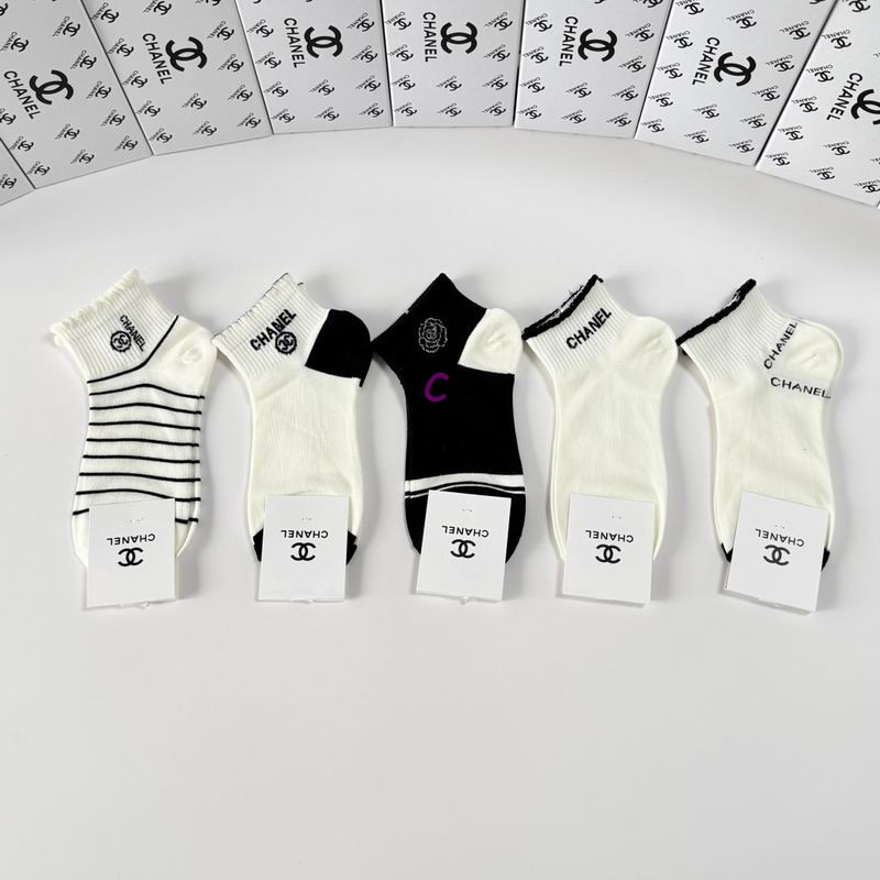CHanel Socks (11)