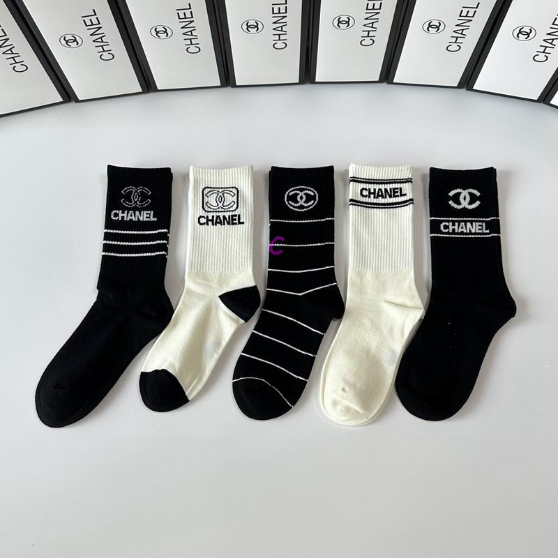 CHanel Socks (3)