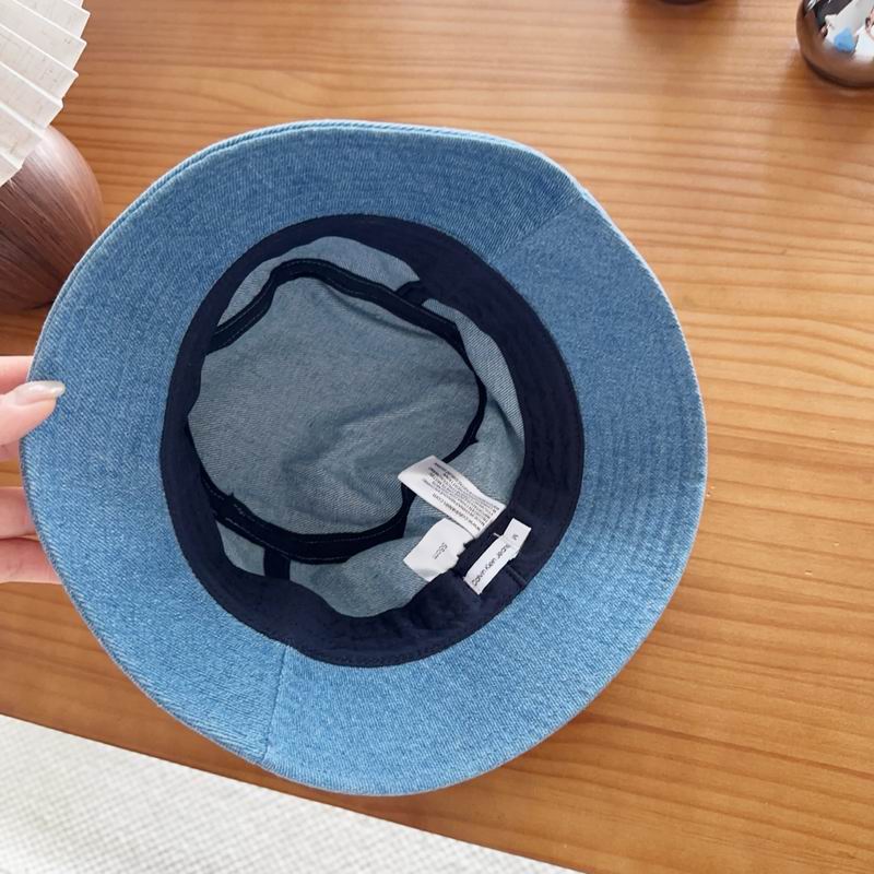 CK Hat dx (2127)