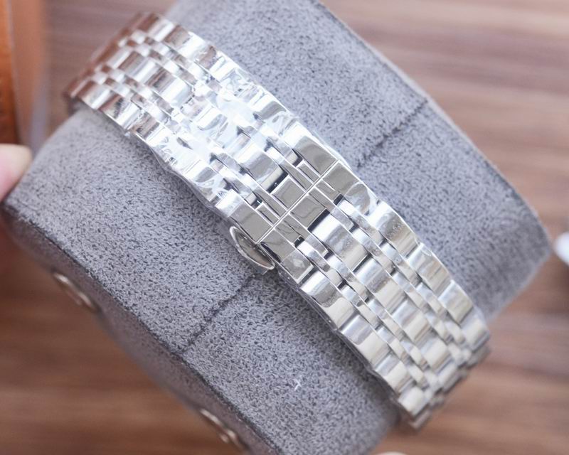 Cartier 41mm 24 (1)