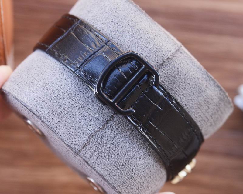 Cartier 41mm 35 (2)