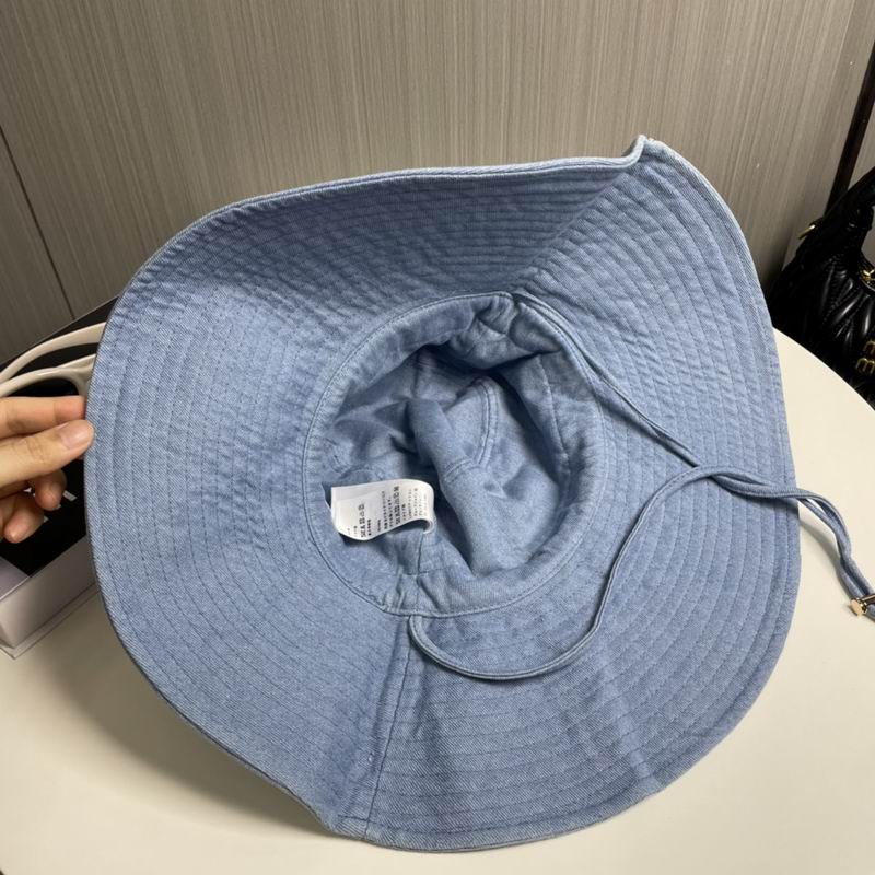 Celine Hat dx (631)
