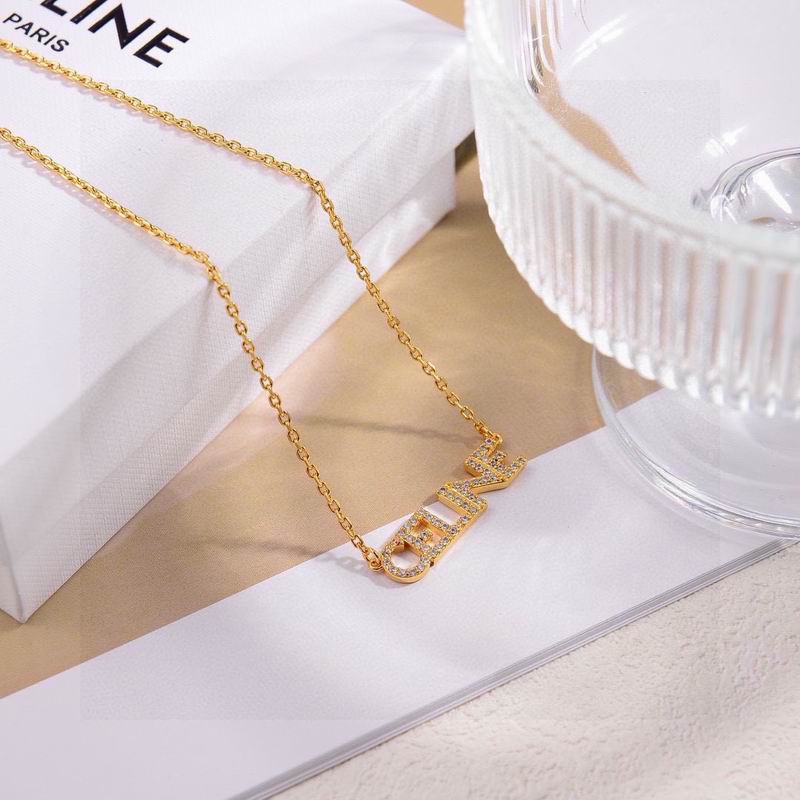 Celine Necklace  04yxs29 (1)
