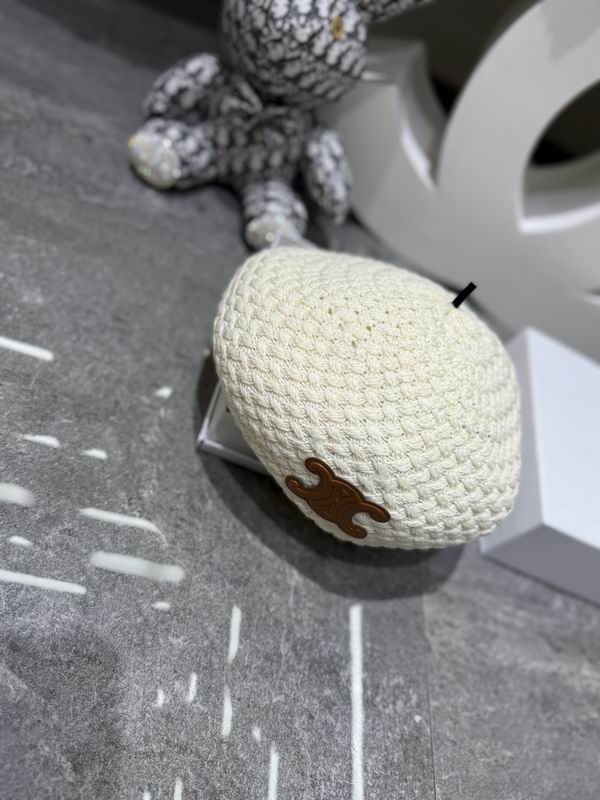 Celine beret dx (43)