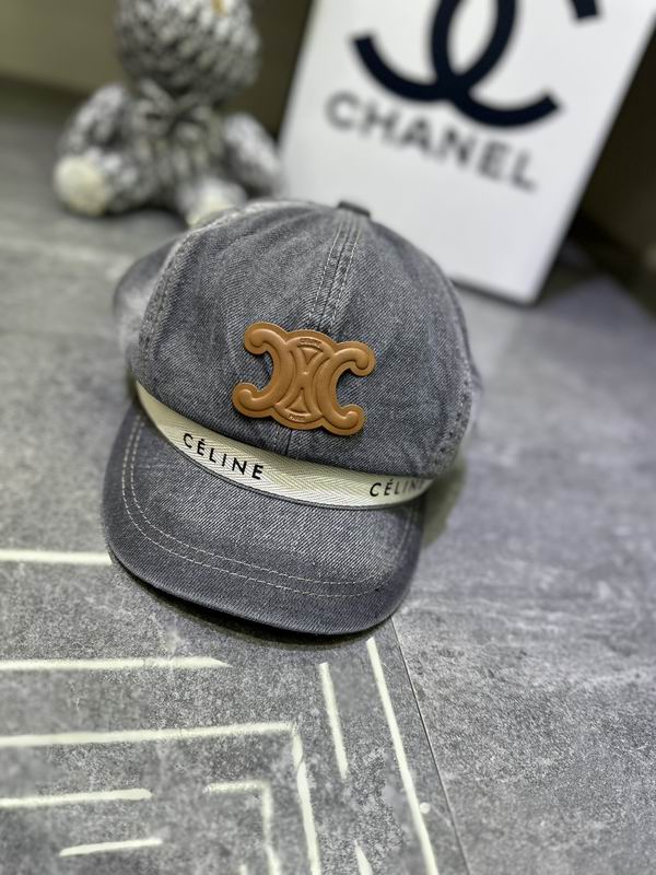 Celine cap dx (175)