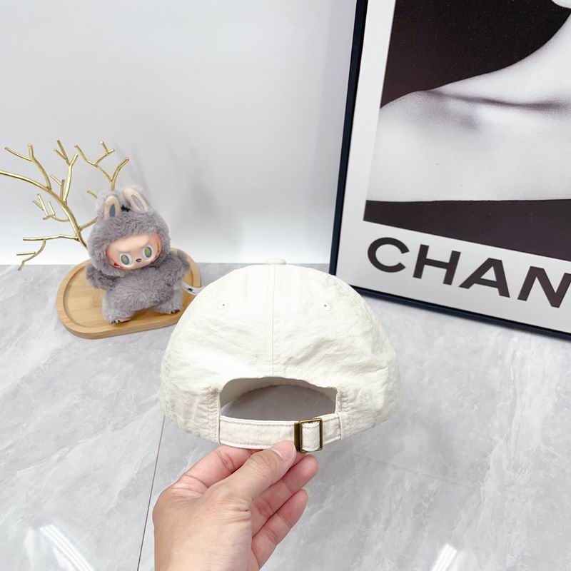 Celine cap dx (286)