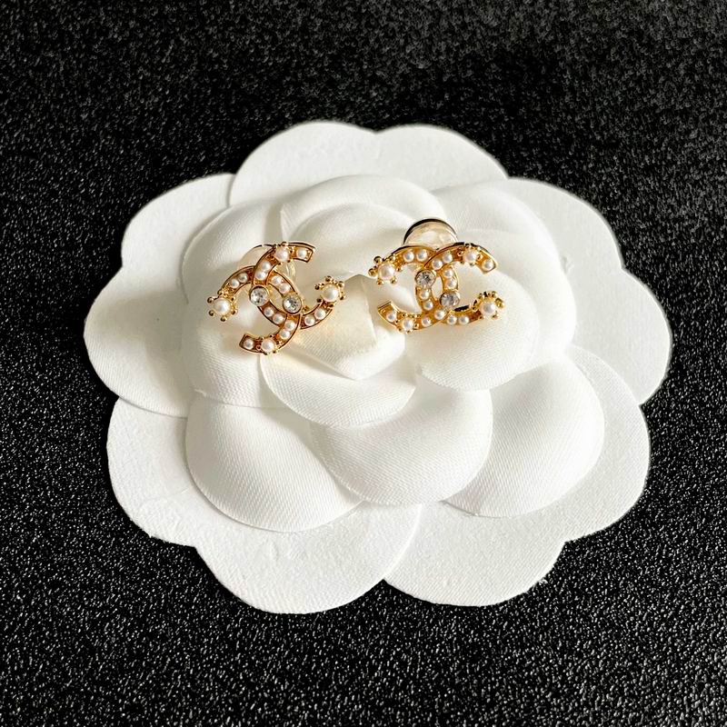 Chanel  Earring 02yxs11 (2)