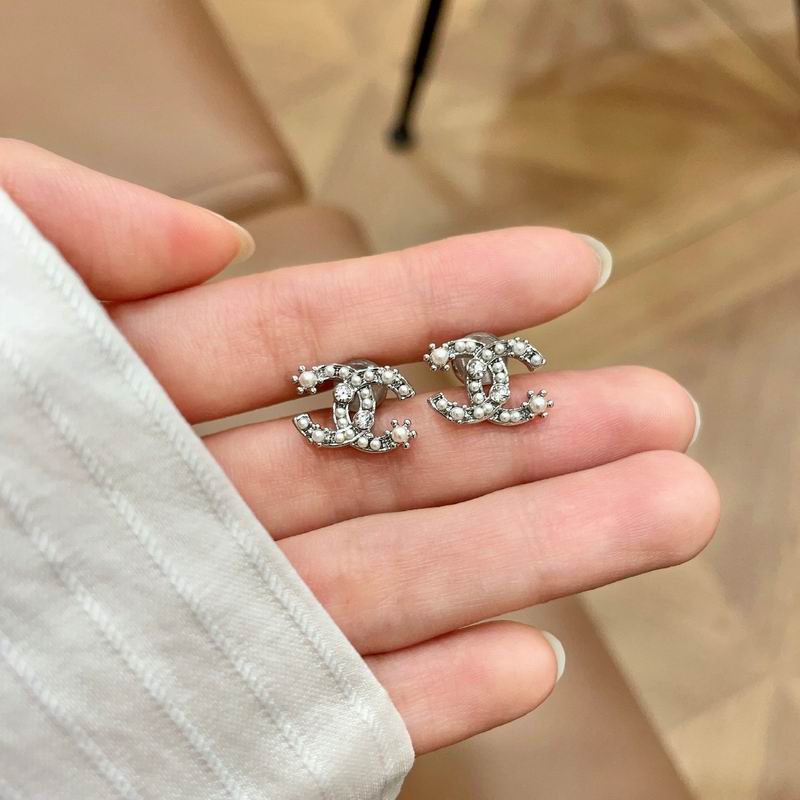 Chanel  Earring 02yxs11 (6)