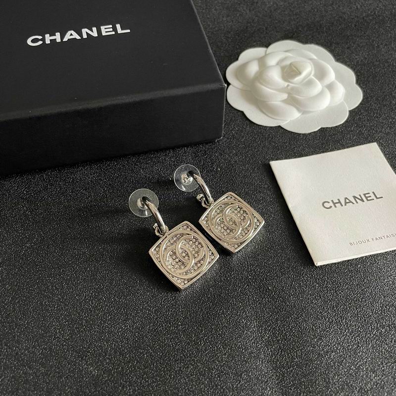 Chanel  Earring 02yxs68 (3)