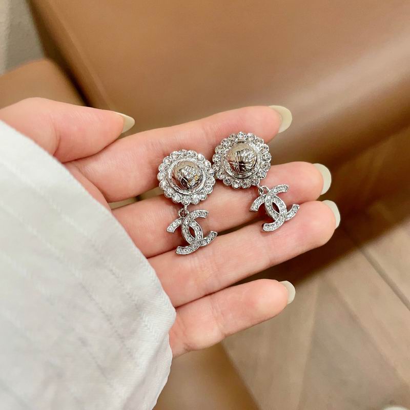 Chanel  Earring 02yxs70 (1)