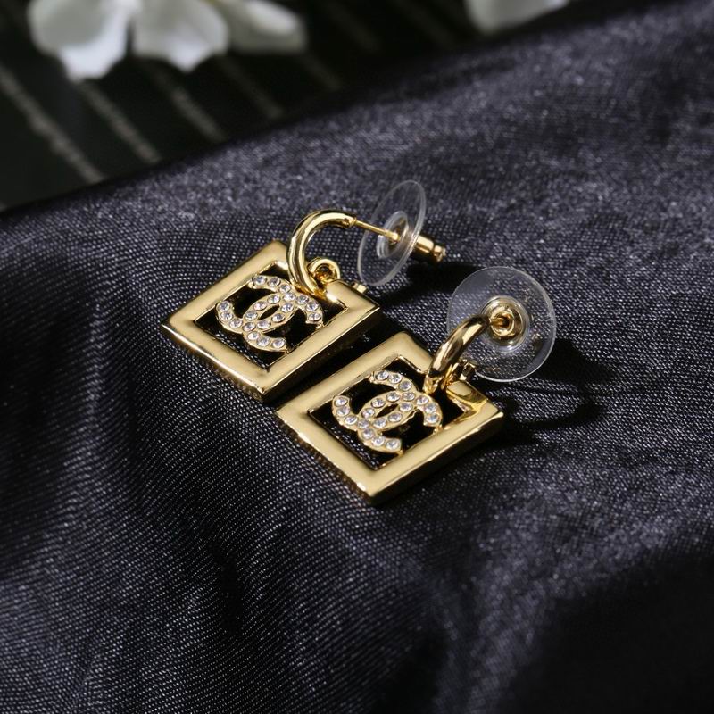 Chanel  Earring 03yxs12 (6)