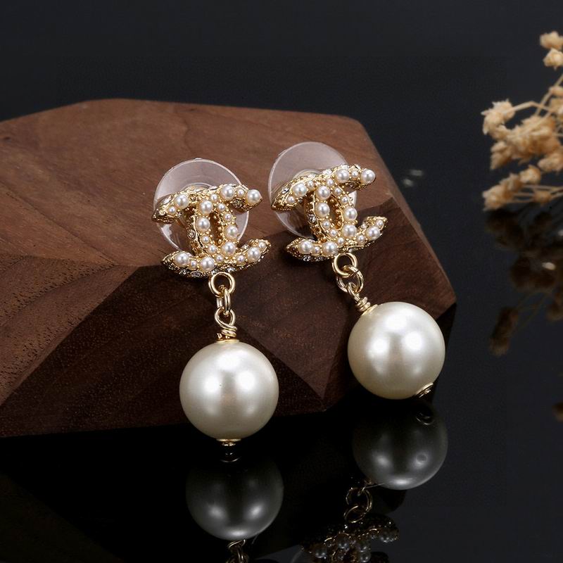 Chanel  Earring 03yxs15 (6)