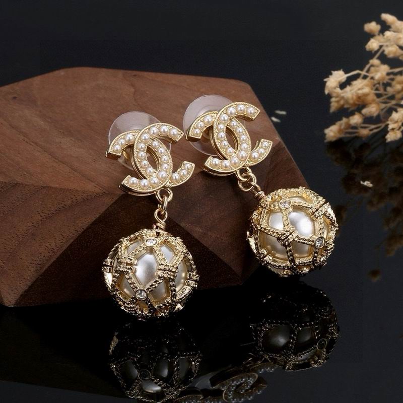Chanel  Earring 03yxs207 (6)