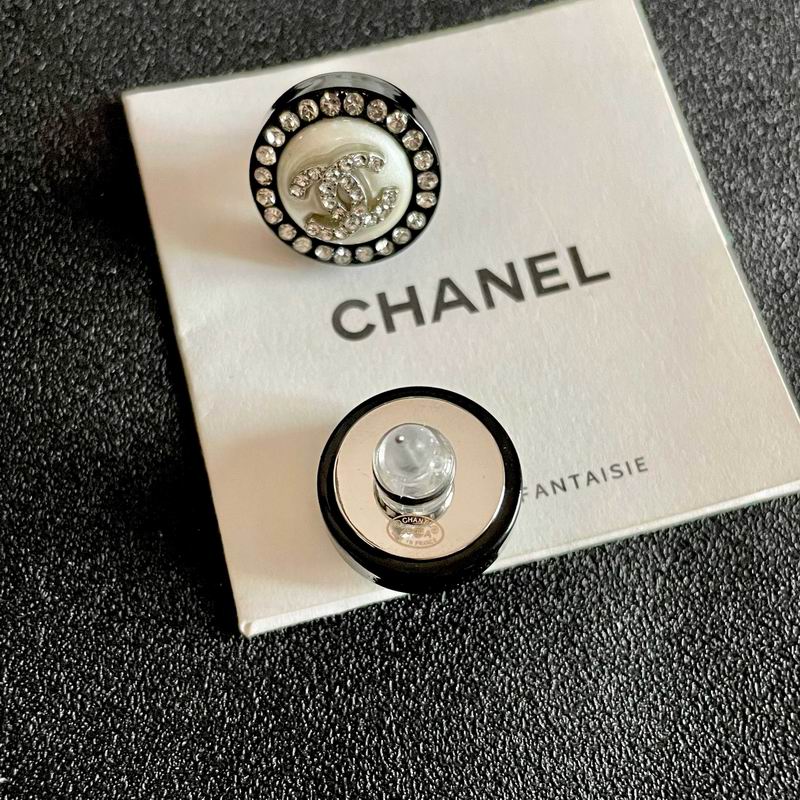 Chanel  Earring 03yxs311 (3)