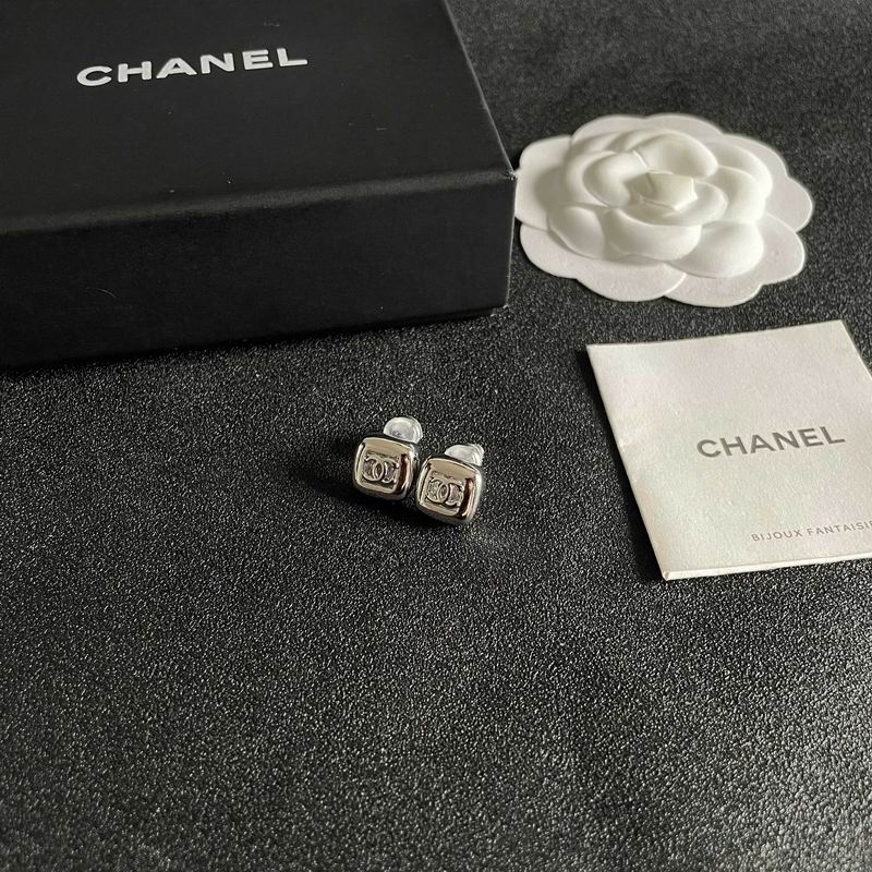 Chanel  Earring 03yxs318 (10)