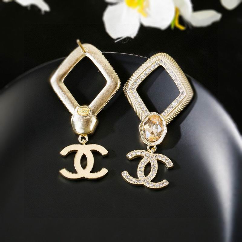 Chanel  Earring 03yxs383 (6)