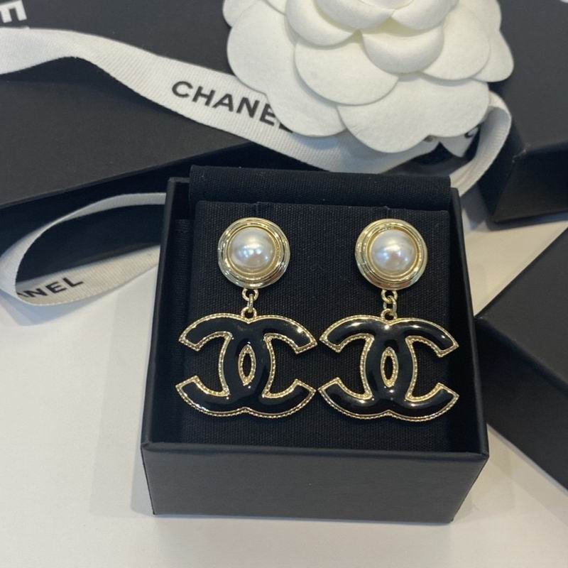 Chanel  Earring 03yxs39 (1)