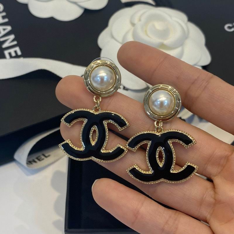 Chanel  Earring 03yxs39 (3)