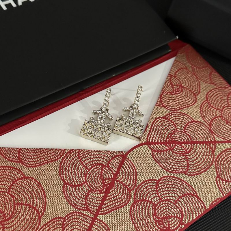 Chanel  Earring 03yxs399 (1)
