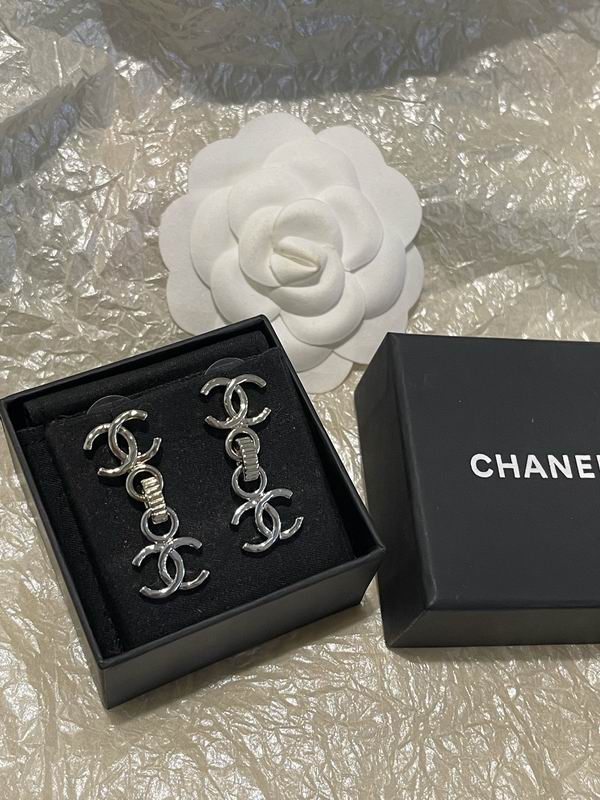 Chanel  Earring 03yxs404 (2)