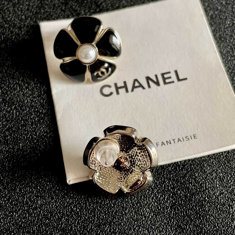 Chanel  Earring 03yxs462 (3)