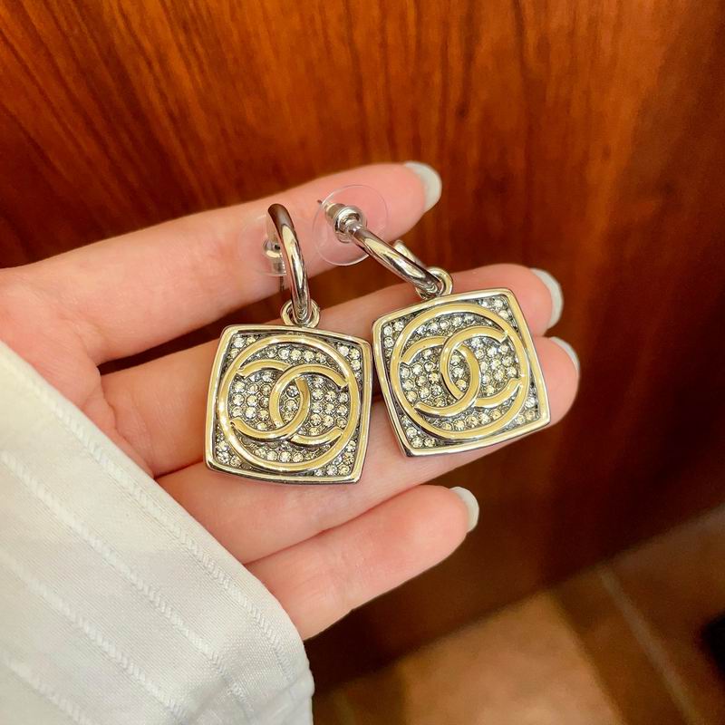 Chanel  Earring 03yxs475 (6)