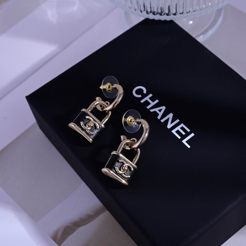 Chanel  Earring 03yxs497 (2)