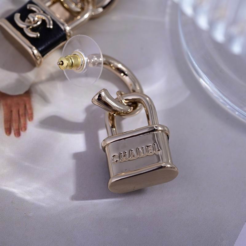 Chanel  Earring 03yxs497 (3)